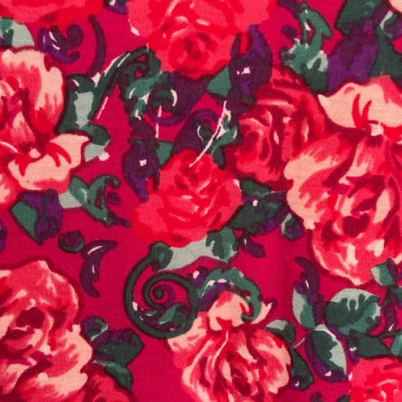 Lularoe Woman’s Size 2X (22) Pink Floral Long Maxi Skirt - Picture 3 of 6